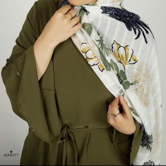 I Love Modesty Chiffon Tunic - Picture 2 of 3